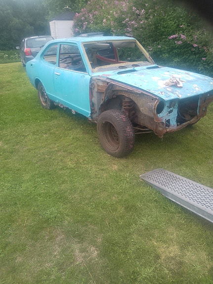 Toyota Corolla ke25 coupe varaosa auto