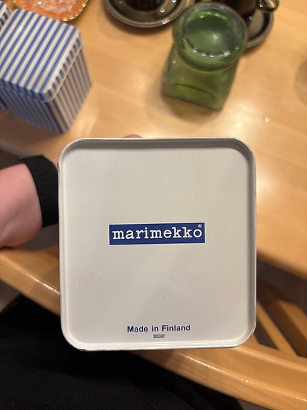 Marimekko peltipurkki sinivalkoinen