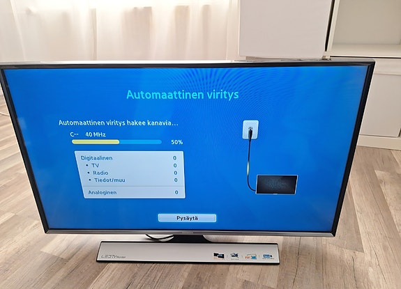 Samsung 32" LED-TV / TV Monitor T32E310EX – Full HD