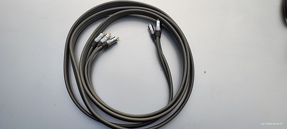 Tech-Link 3*Rca (rgb) kaapeli