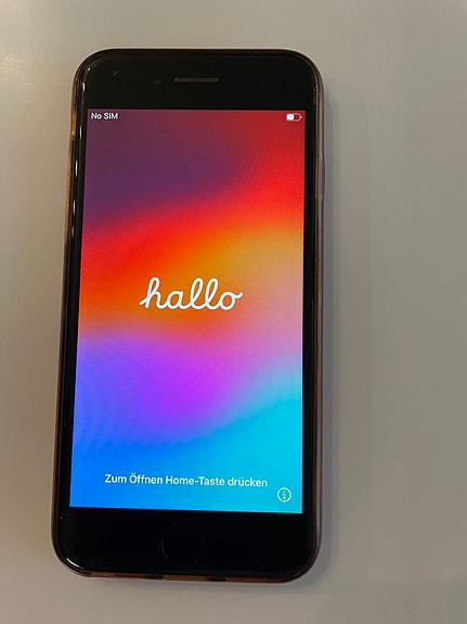 Apple iPhone SE (2020)