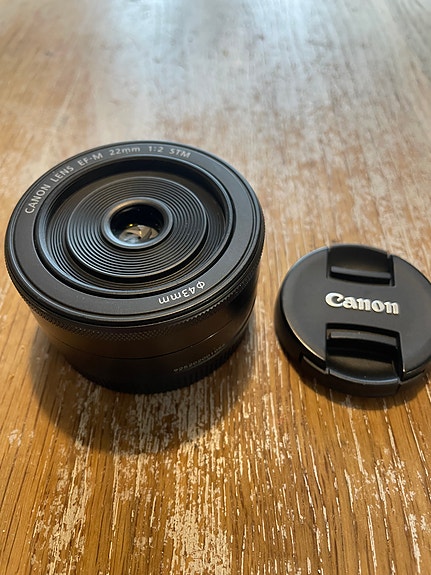 Canon EF-M 22mm f2 STM