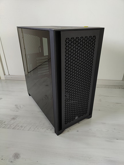 Corsair 4000D ATX-kotelo