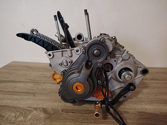 KTM SX-F 450 7-12 moottori alakerta vaihteisto kannen osia