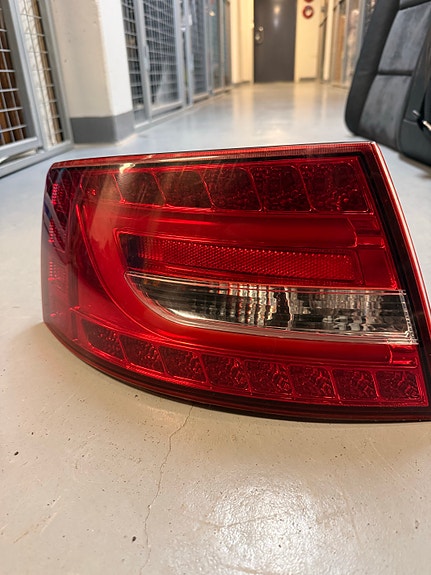 Audi A6 C6 sedan tuning takavalo vasen