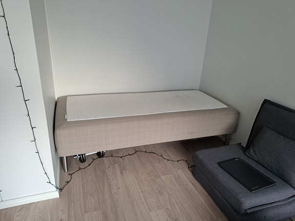 Ikea sänky