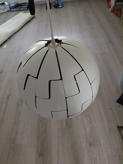 IKEA valkoinen riippuvalaisin