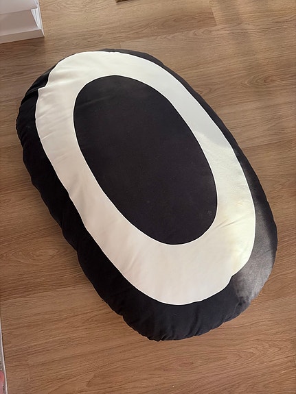 Marimekko mustavalkoinen koristetyyny