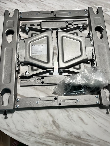 LG TV seinäteline