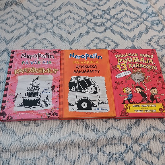 Neropatti ja maailman paras puumaja-kirjat
