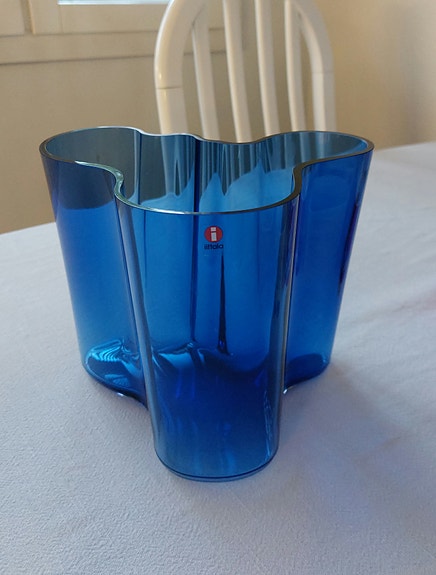 Aalto maljakko 160 mm ultramariininsininen