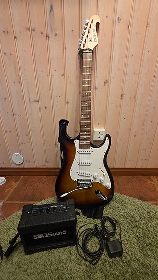Sähkökitara stratocaster-tyylinen sunburst + pieni vahvistin