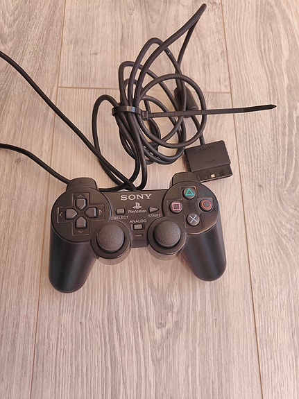 PS2-ohjain