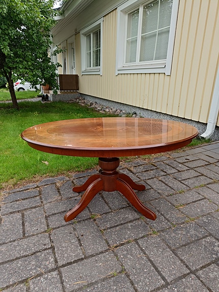 Rokokoo sohvapöytä
