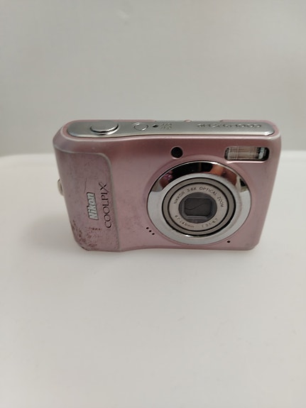 Nikon coolpix L19