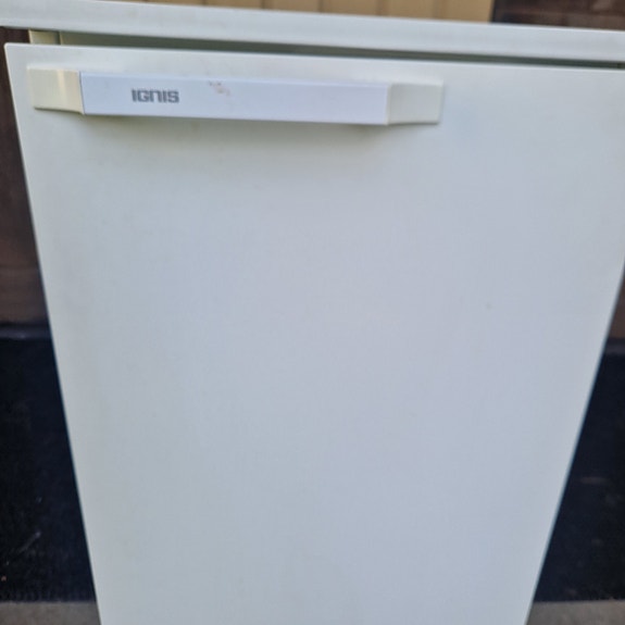 Jääkaappi 50 cm Ignis