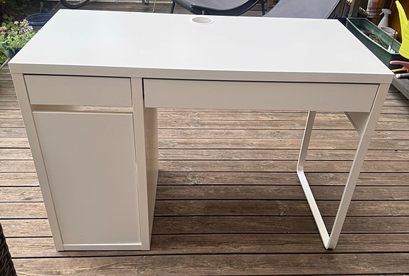IKEA Micke työpöytä