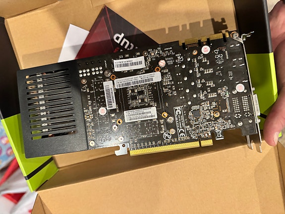 Palit GeForce GTX 670 2GB näytönohjain