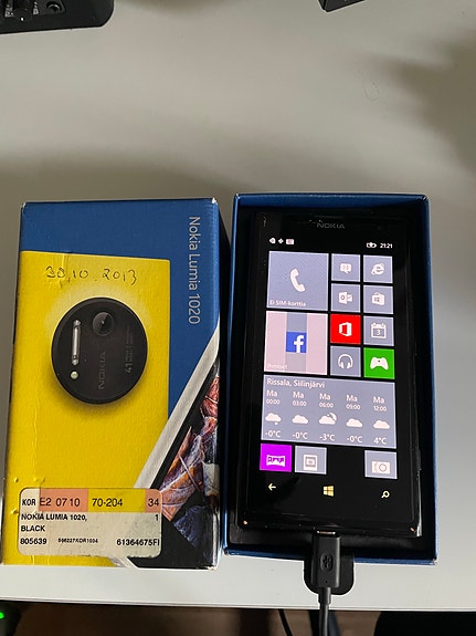 Nokia Lumia 1020