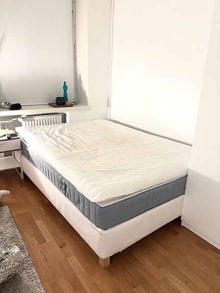 140cm leveä sänky + petauspatja