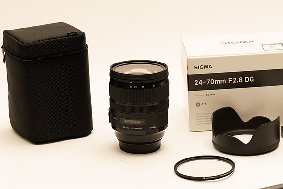 Sigma 24–70mm f/2.8 DG OS HSM Art (Canon EF)