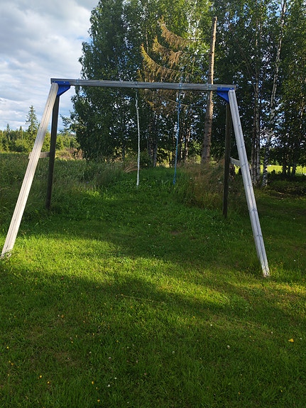 Lasten pihakeinu