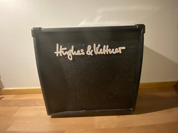 Hughes & Kettner Edition Blue -kitaravahvistin