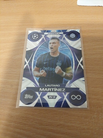 Infinity Lautaro Martinez Topps Match Attax 2025/2026 Inter Milan 25/26 # IN 9