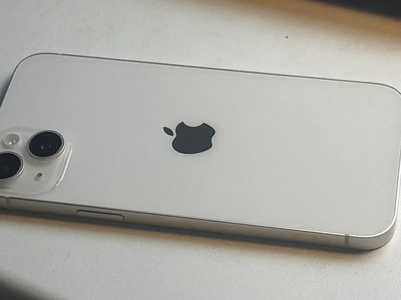 ALE IPhone 14 Plus 128GB white / TAKUU 12kk