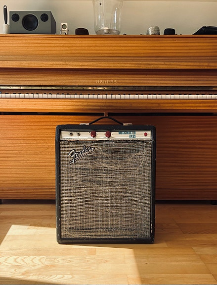 Fender musicmaster Bass Amp (70s)