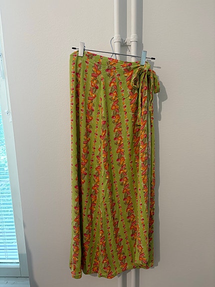 Vintage summer wrap skirt