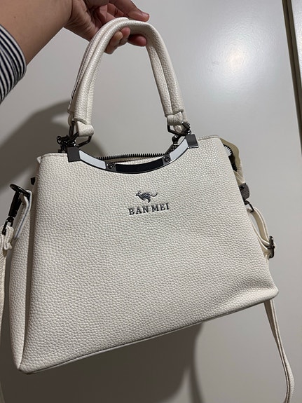 Ban Mei hand bag