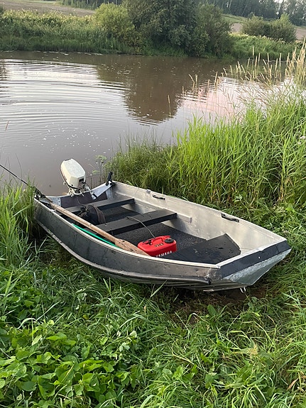 Fiskars Kello 12 alumiinivene