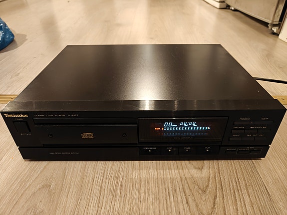 Technics SL-PJ27 CD-soitin