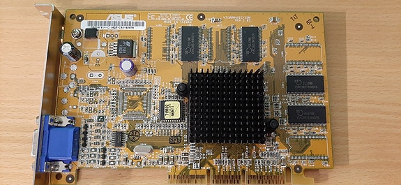ASUS AGP-V7100 Magic / Pure 32MB -näytönohjain (Retro PC)