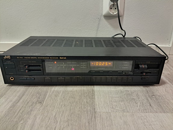 JVC RX-150 Viritinvahvistin