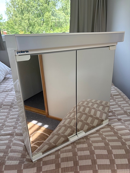Polaria peilikaappi 55cm LED-putki