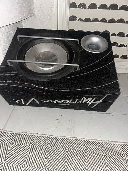 Hurricane V12 subwoofer