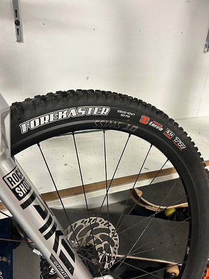 Maxxis Forekaster 29" maastopyörän renkaat 2 kpl