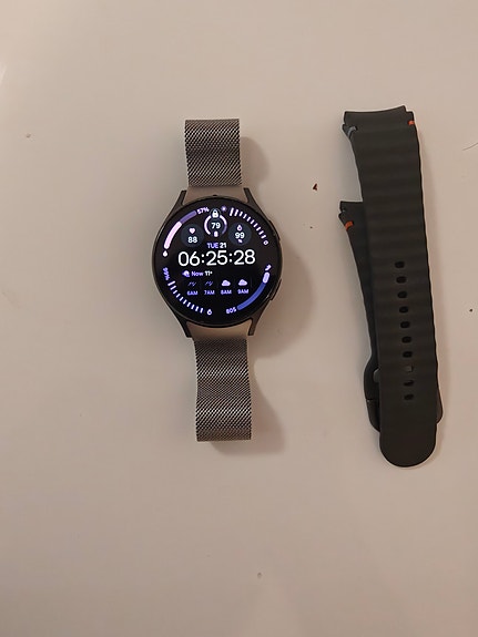 Samsung Galaxy Watch 7 älykello harmaa