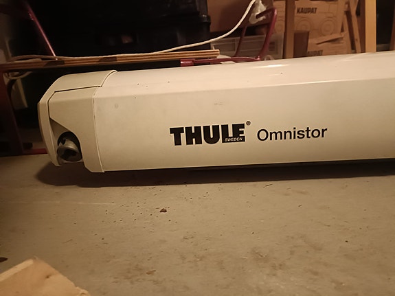 Thule omnistor markiisi