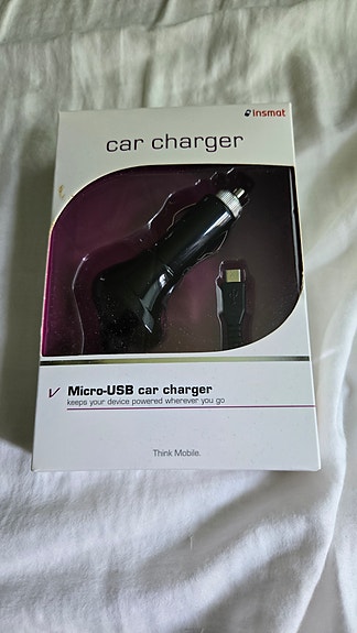 Micro-USB autolaturi tupakansytyttimeen