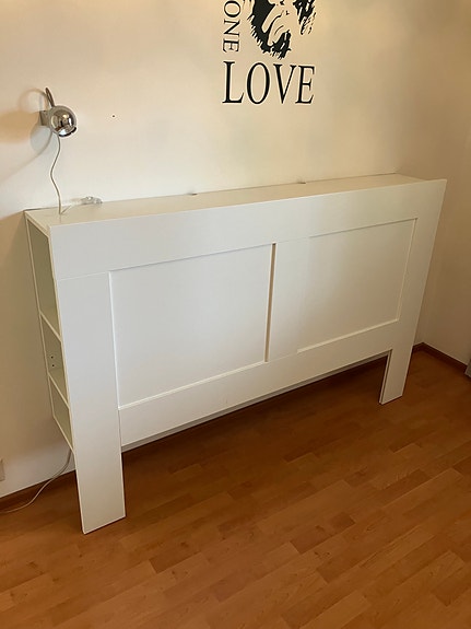 IKEA valkoinen sängynpääty 160 cm