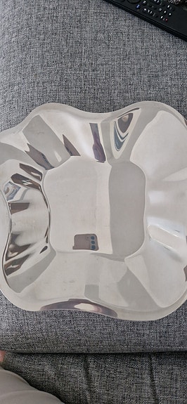 Iittala teräksinen tarjoiluvati