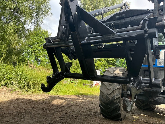 MP-Lift adapteri etukuormaajaan EURO / CAT 2