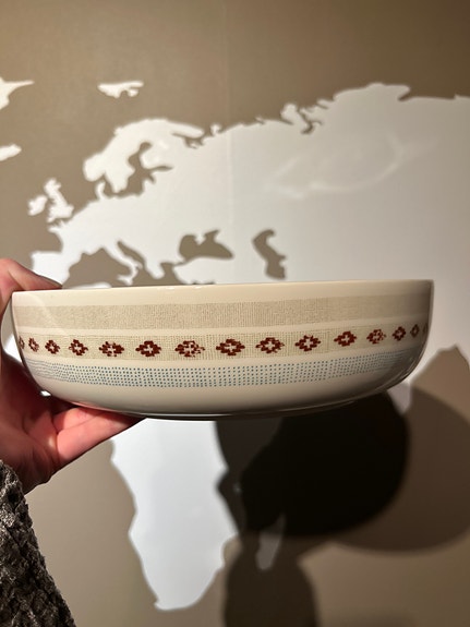 Iittala sarjaton kulho 2 kpl ja tarjoiluastia