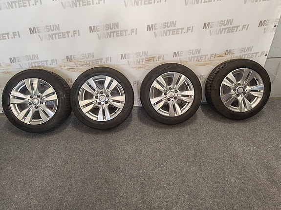 Uusi nastarengas sarja Mercedes Benz W212 E sarja 16" Rahoituksella