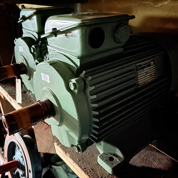VEM-sähkömoottori, 3-vaiheinen 4 kW, 950 RPM