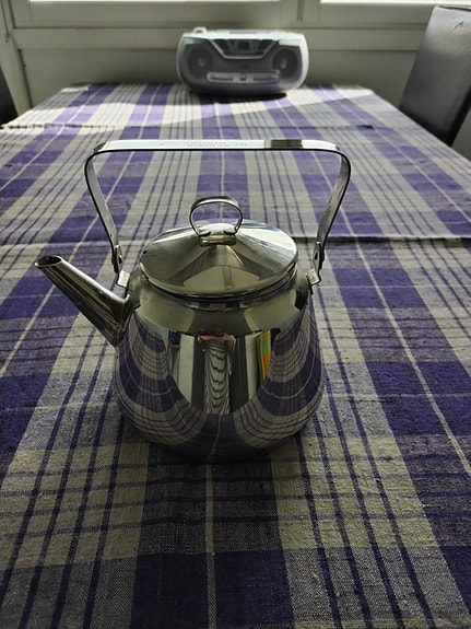 Teräksinen kahvipannu