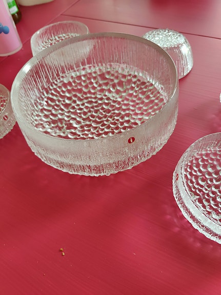 Iittala Ultimate Thule lasikulhot ja lautaset kirkas